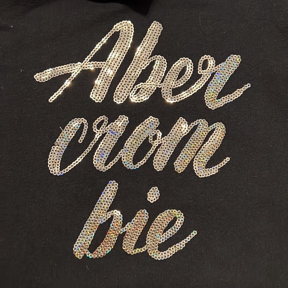 ❄️❄️ Sale❄️❄️ Abercrombie Girls Sequins Hoodie - Picture 3 of 5